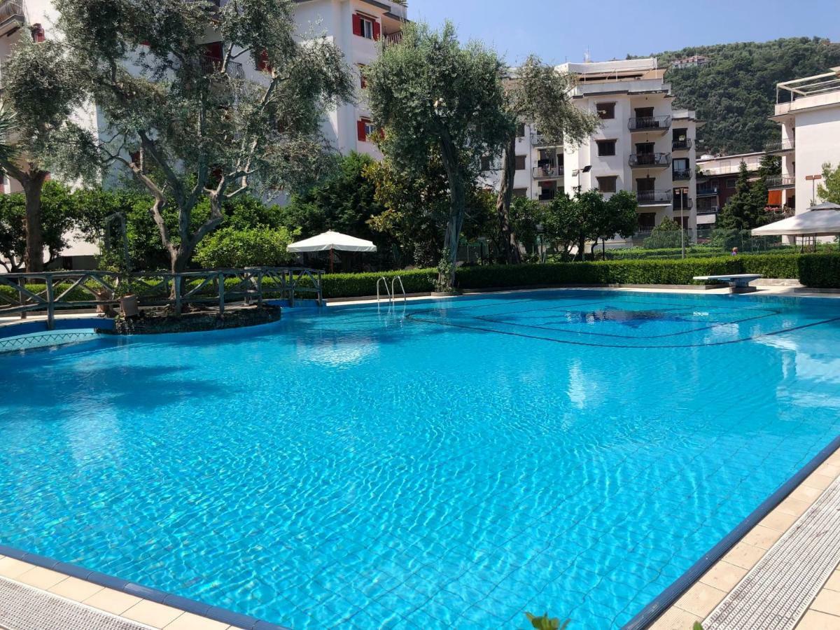 Casa Bice Amazing View Of Vesuvius Apartment Соренто Екстериор снимка